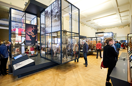 Bezoek de permanente expo